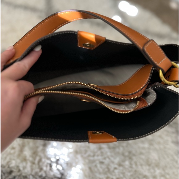 Brown Shoulder Bag - Picture 3 of 4